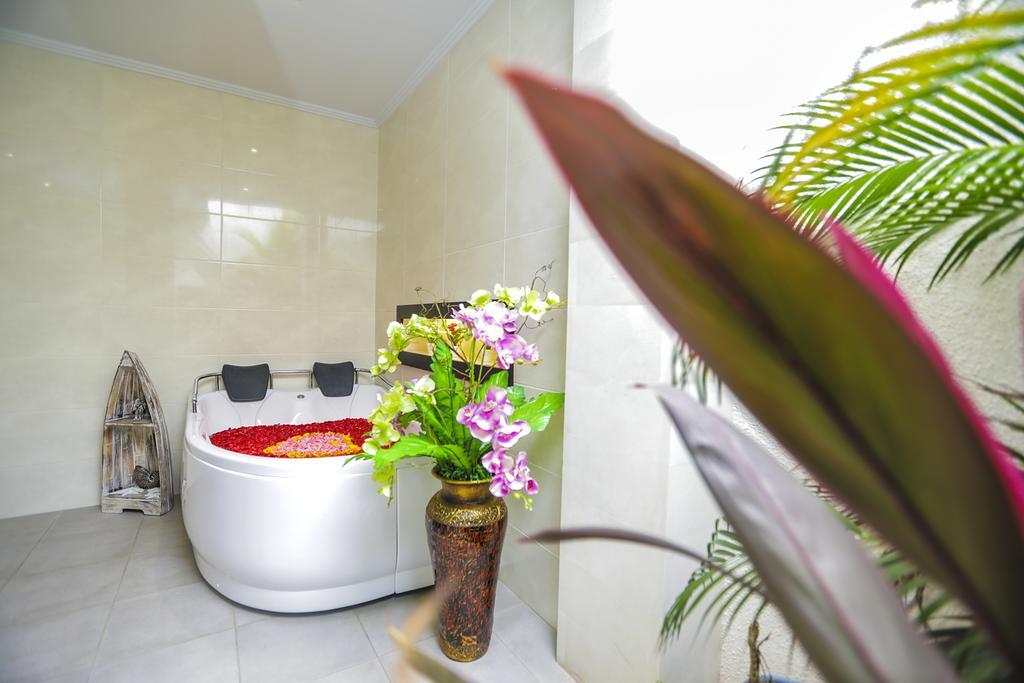 Blue Marlin Legian Villa Luaran gambar