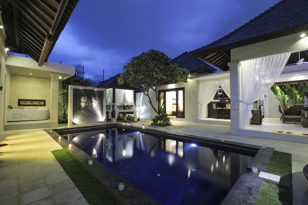 Blue Marlin Legian Villa Luaran gambar